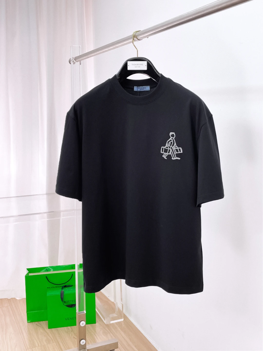 Prada T-Shirt — cdeb0b6e