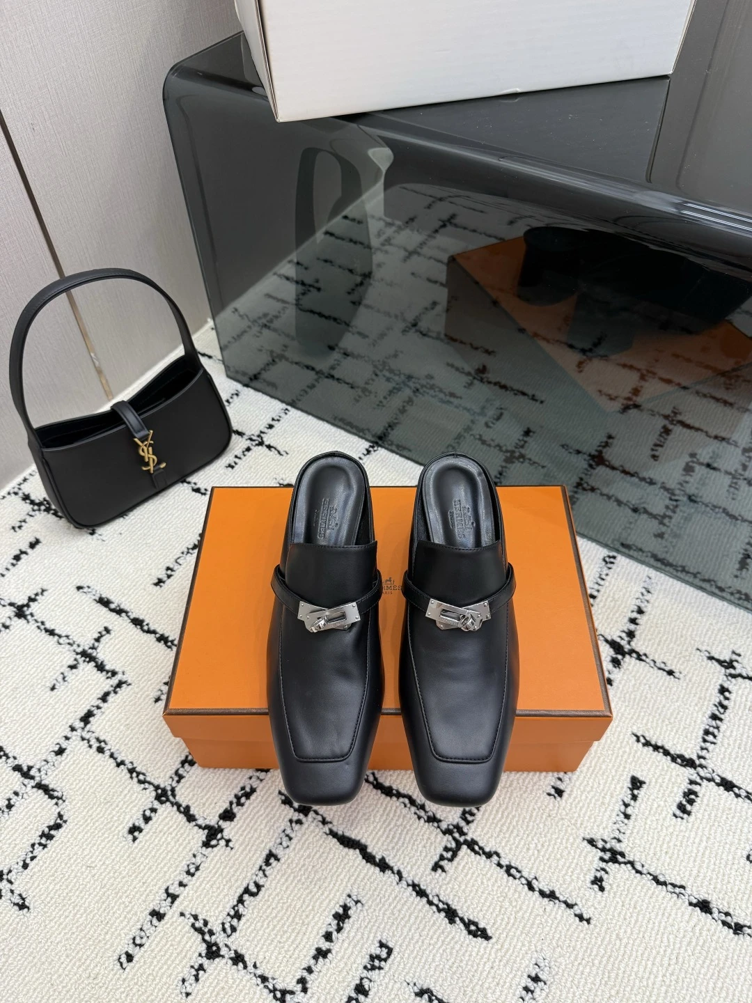 Hermès Sandals — 2c225f8a