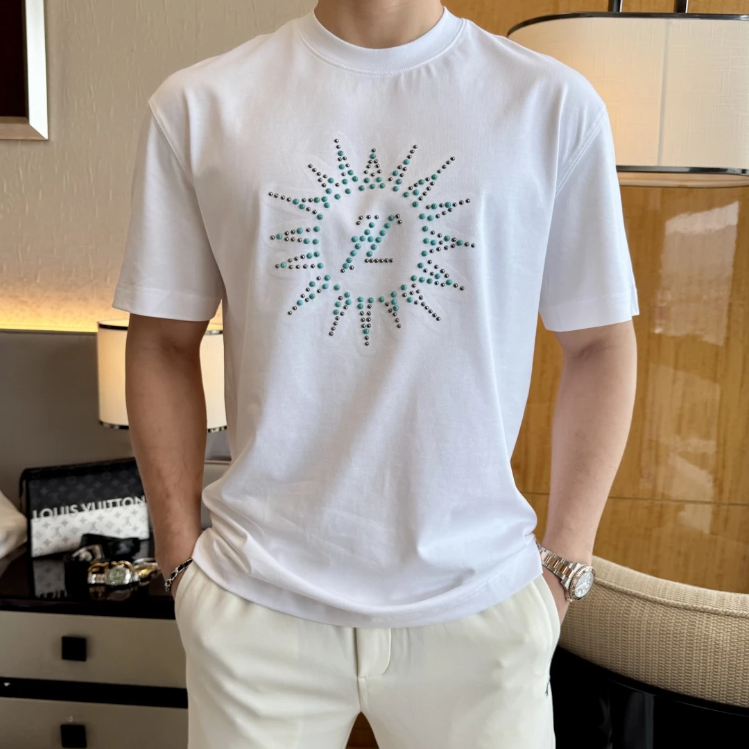 Louis Vuitton T-Shirt — d61aa296