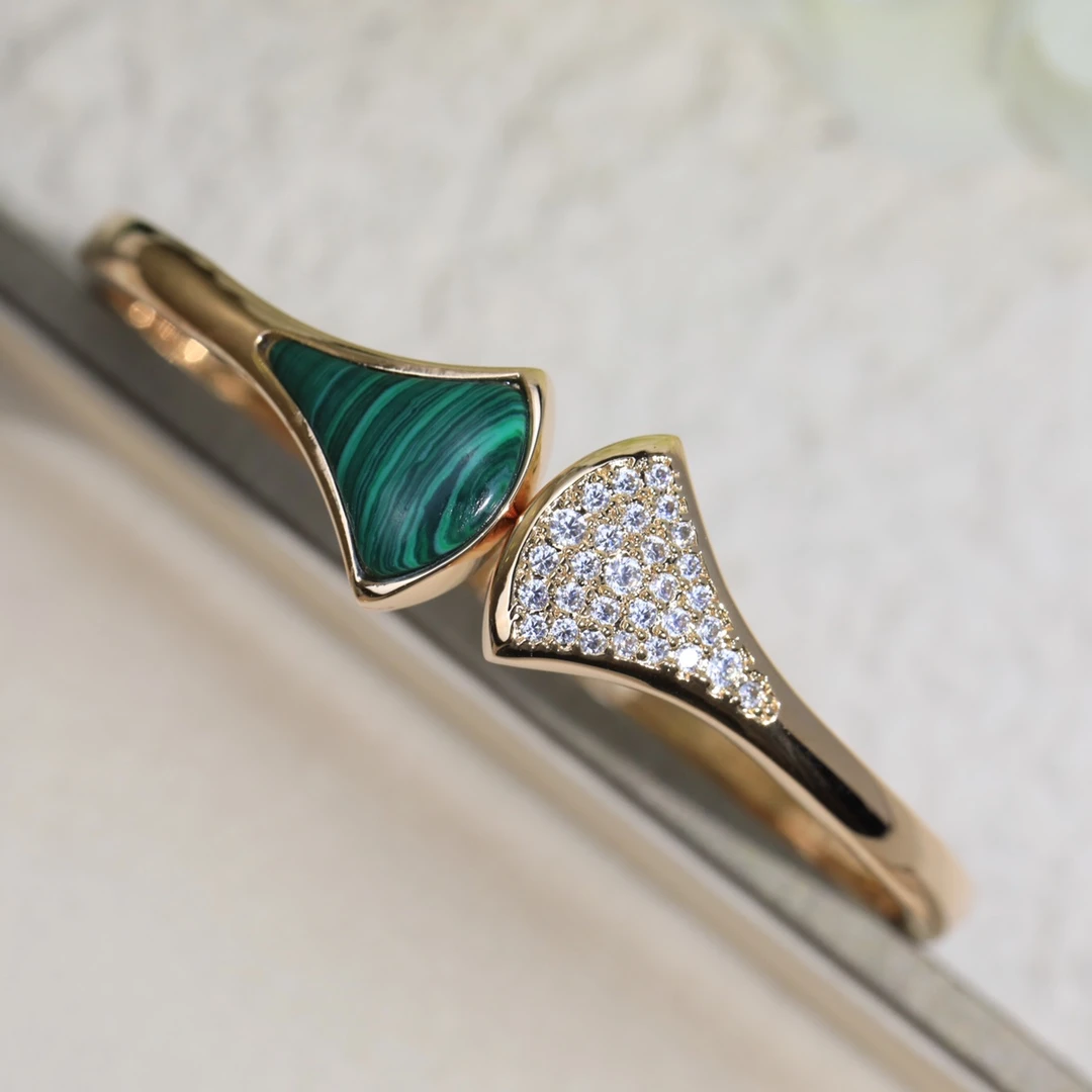Bvlgari Jewellery — fed5ac8c