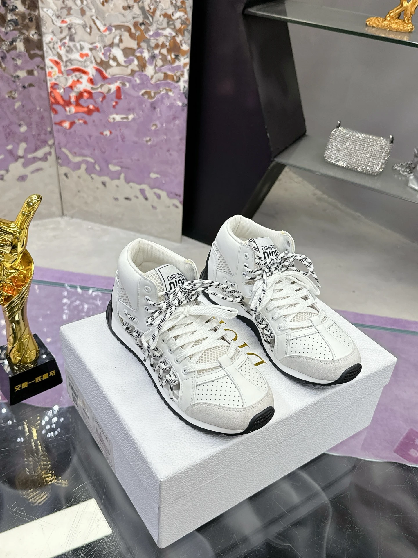 Dior Sneakers — 87c9577b