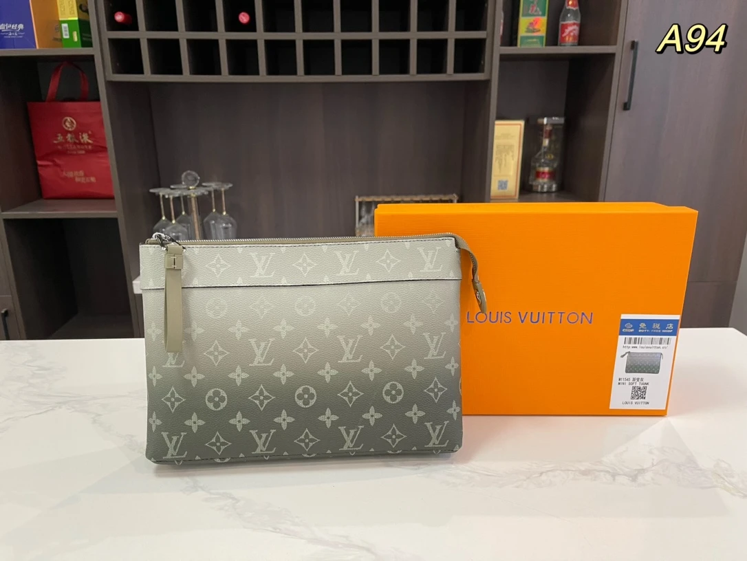 Louis Vuitton Bag — de87bc05