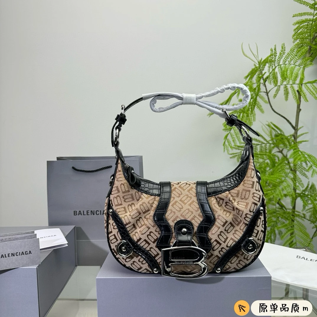 Balenciaga Bag — 34bcf13a