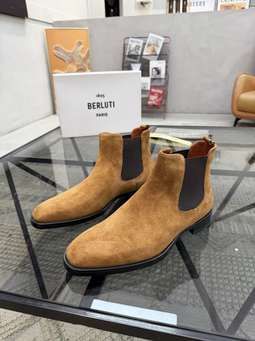 Boots — 5db633db