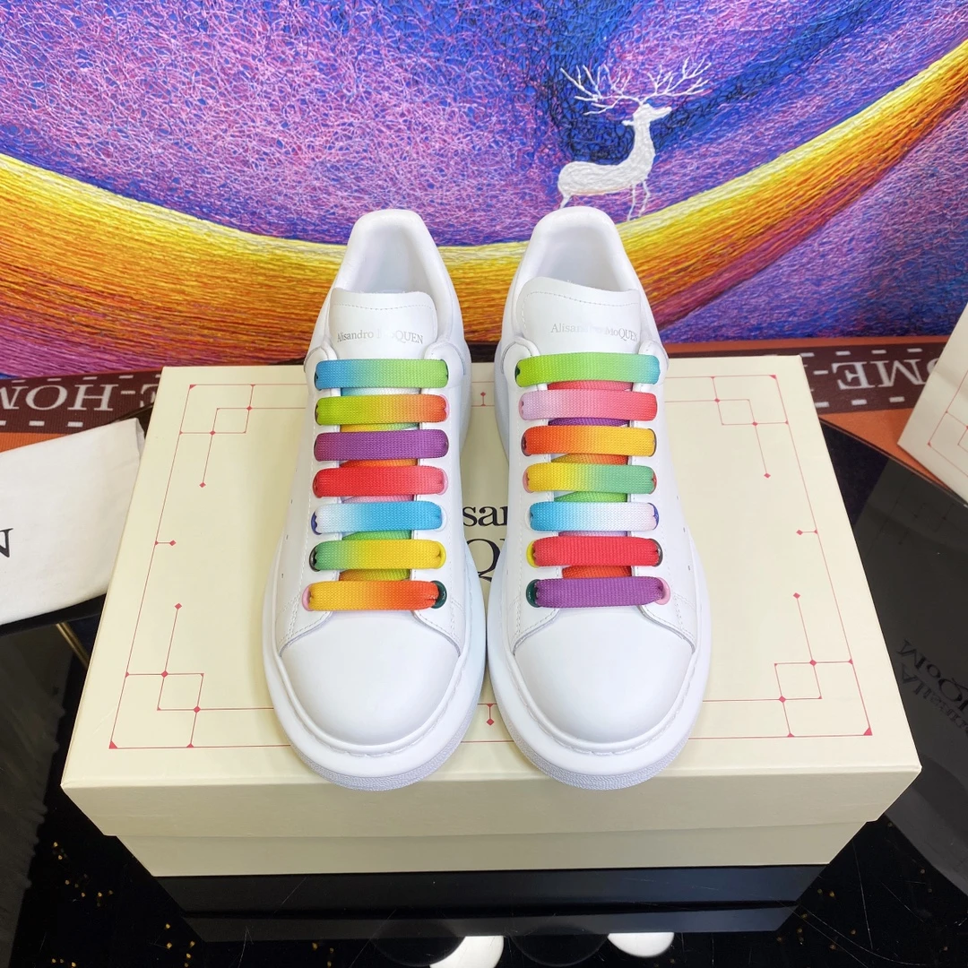 Alexander McQueen Sneakers — 39b5ff51