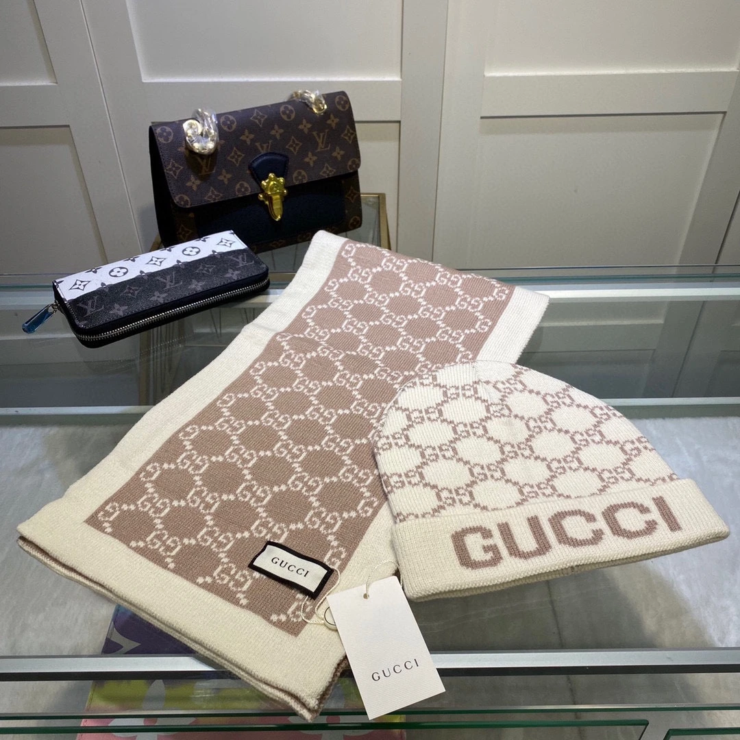Gucci Hat — d925bf02