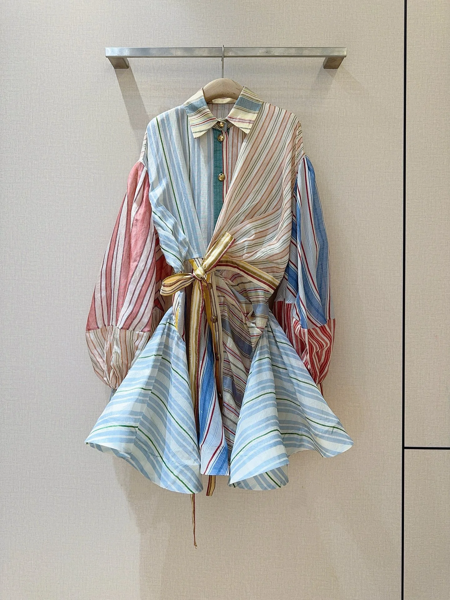 Dresses — a031c743