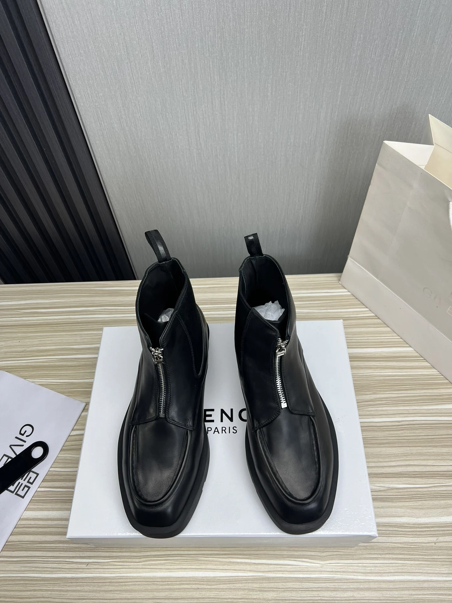 Givenchy Boots — 03a7f118