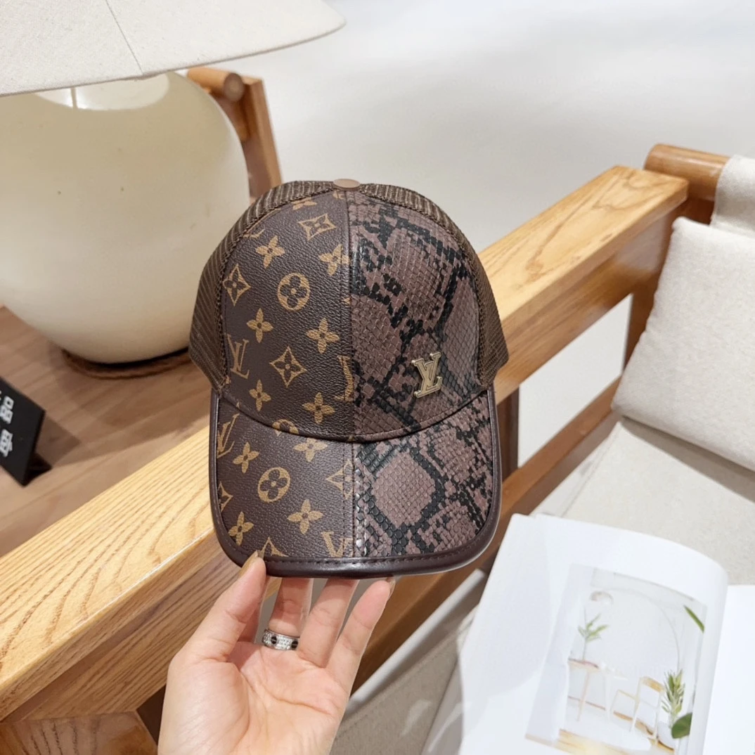 Louis Vuitton Hats — d5852a91