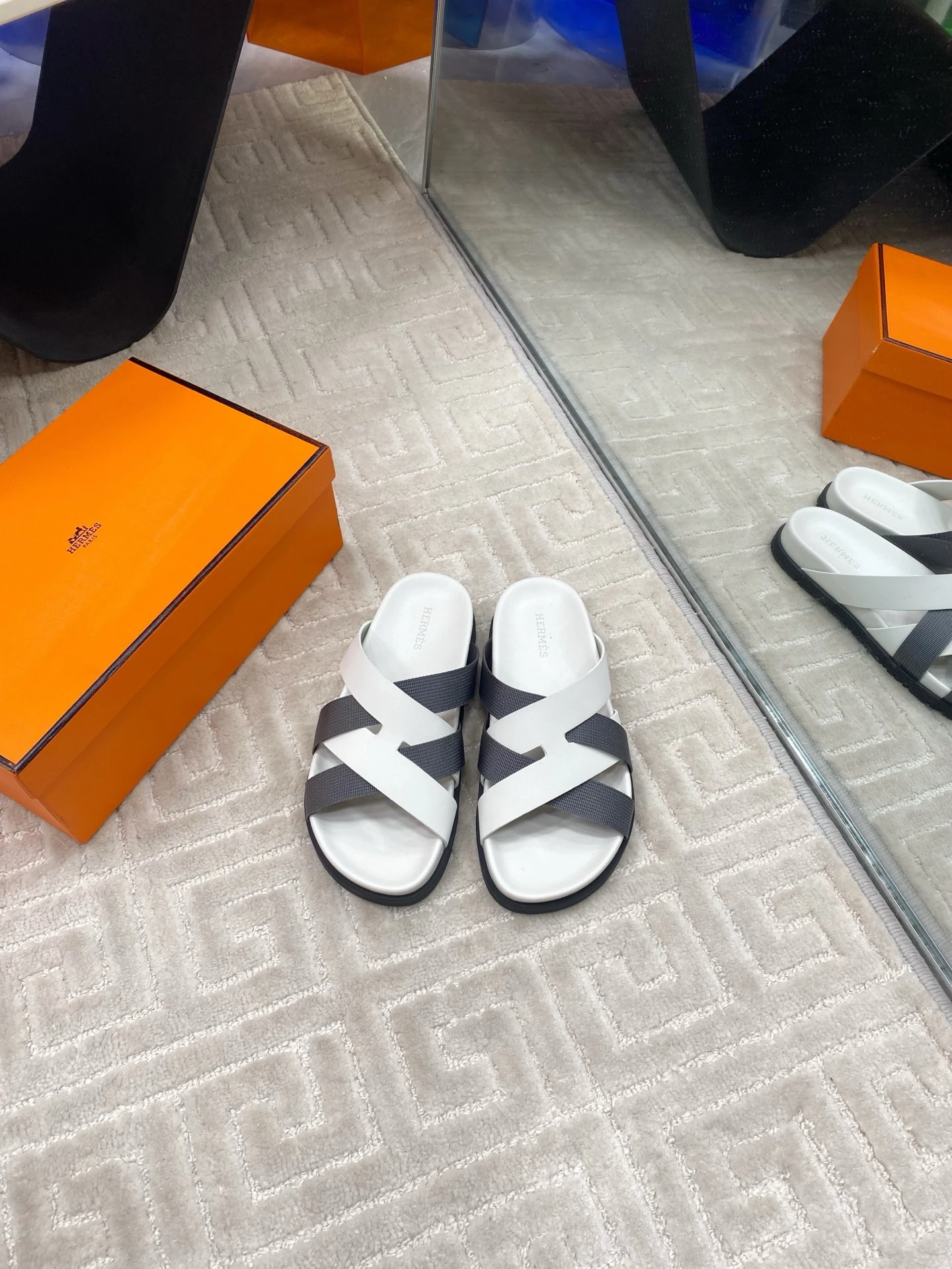 Hermès Slippers — c7a739b2