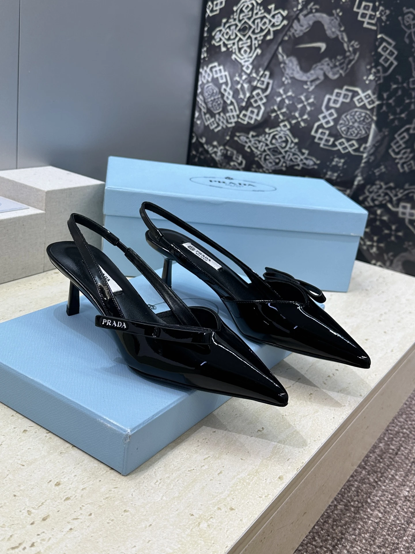 Prada Sandals — 418439ff