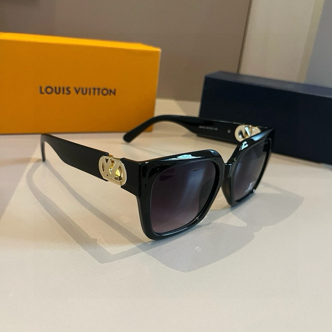Louis Vuitton Eyewear — df5ba12e