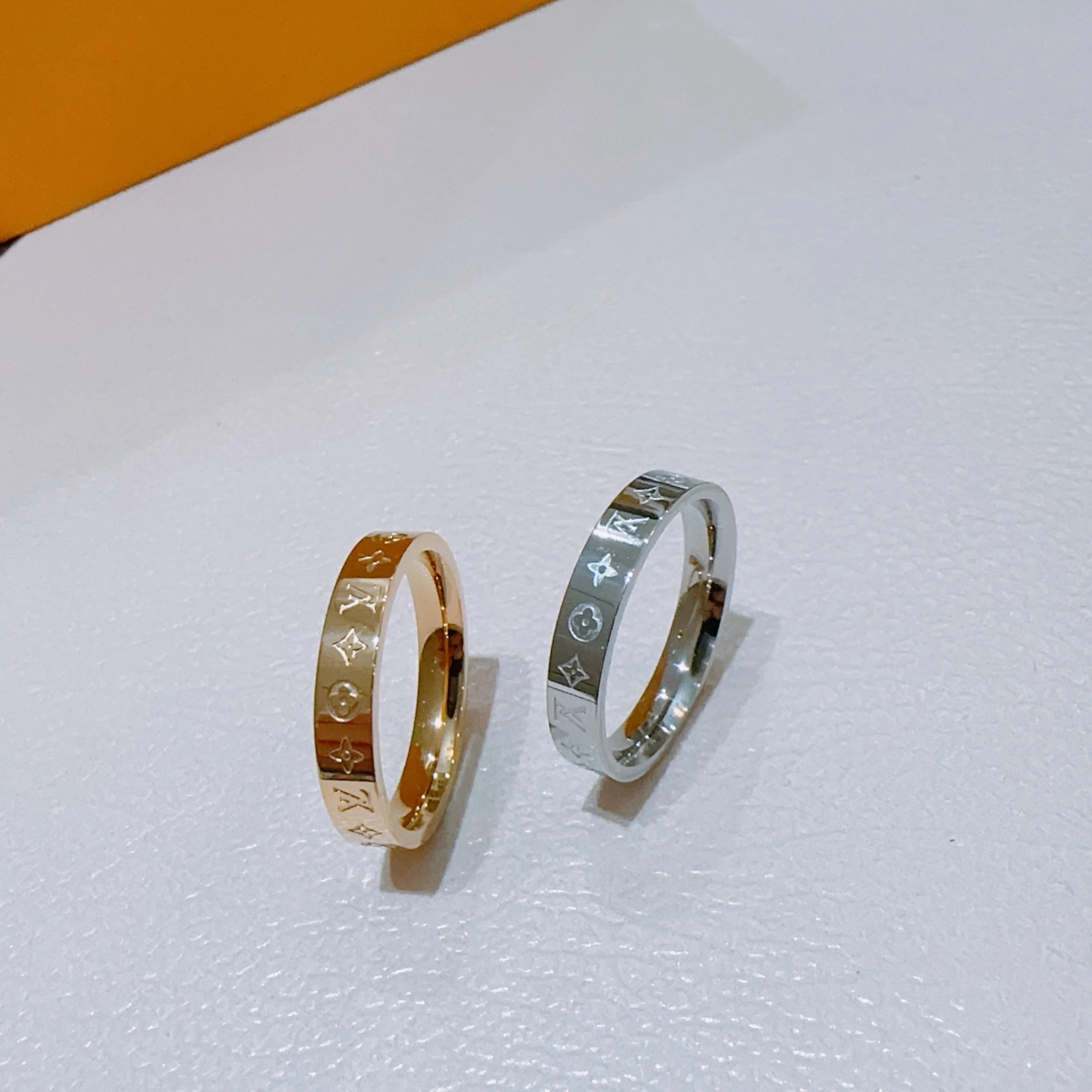 Louis Vuitton Rings — 1a6f2df9