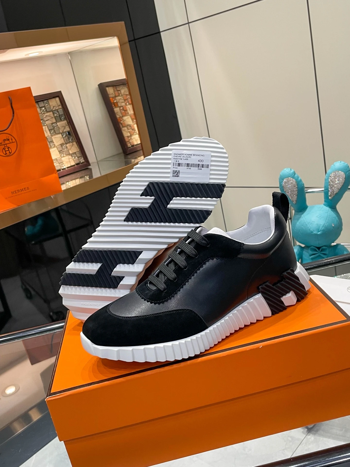 Hermès Sneakers — 5050c456