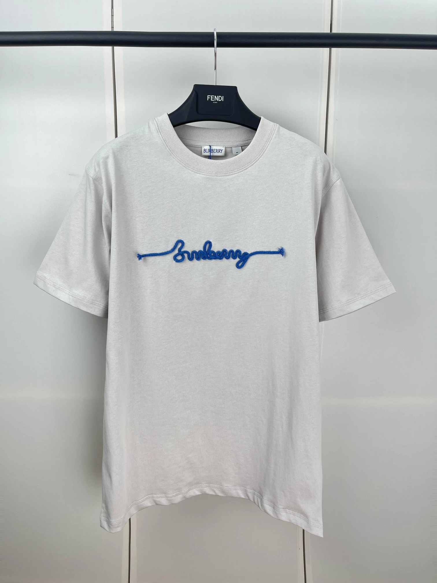 Burberry T-Shirt — f40a5779