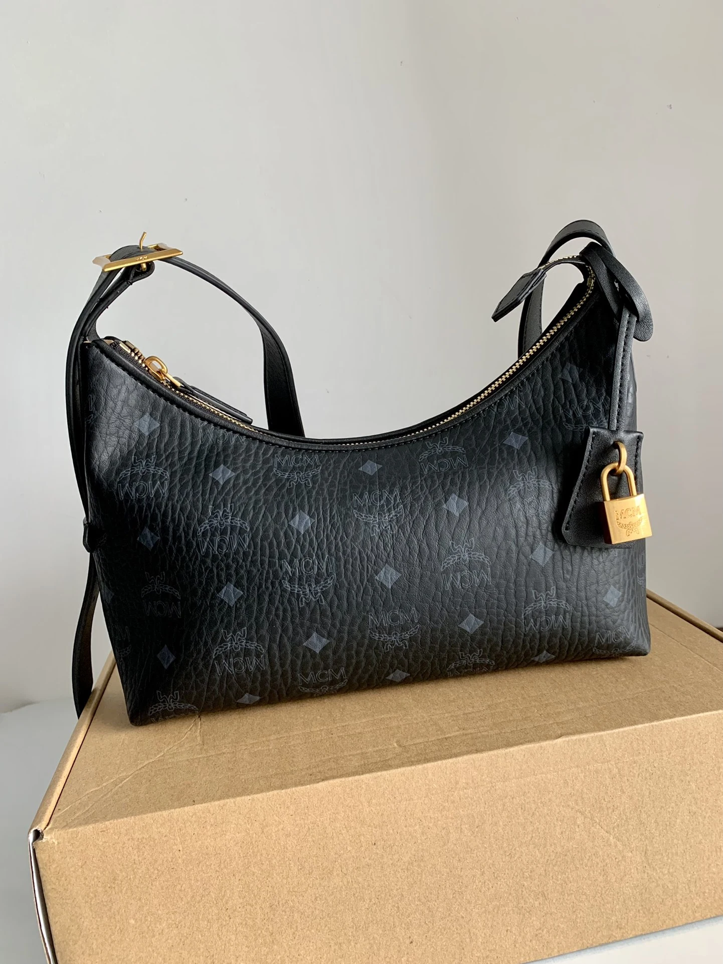 MCM Bag — 8bf94ef1