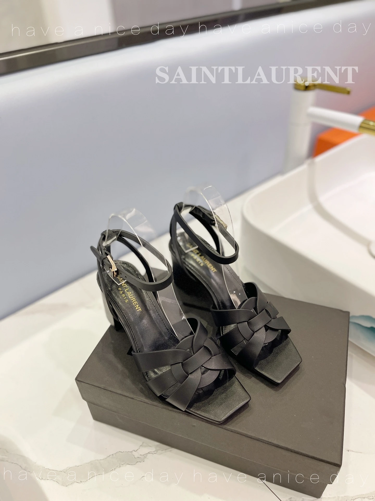 Saint Laurent Heels — 48707c03