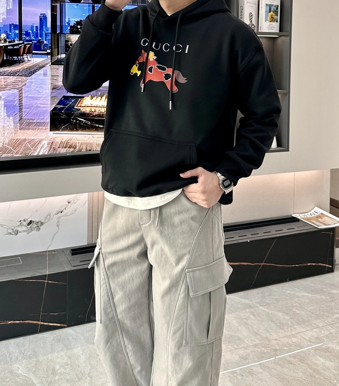 Gucci Sweatshirts — 1ee8e2c8