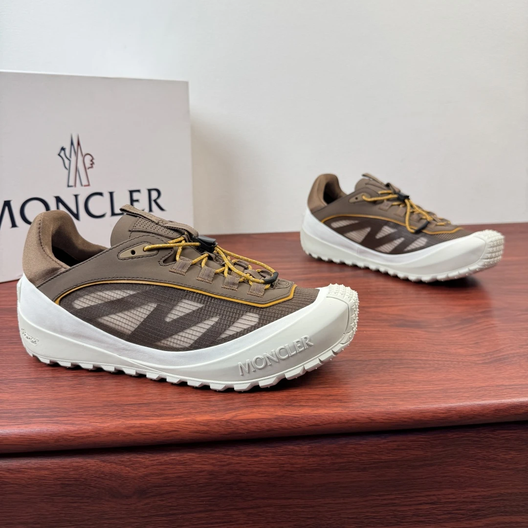 Moncler Sneakers — 0b318735