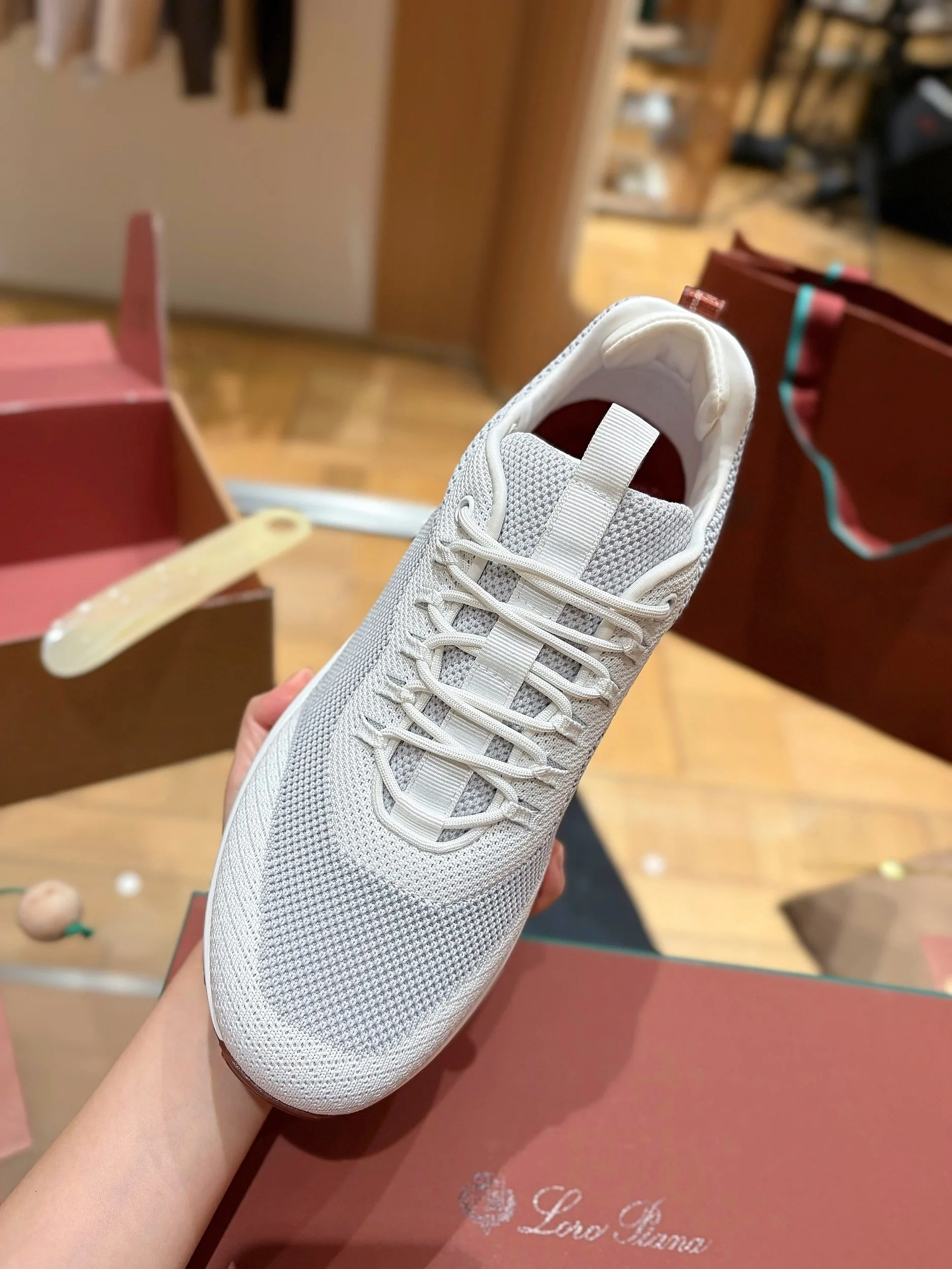 Loro Piana Sneakers — c7d48d02