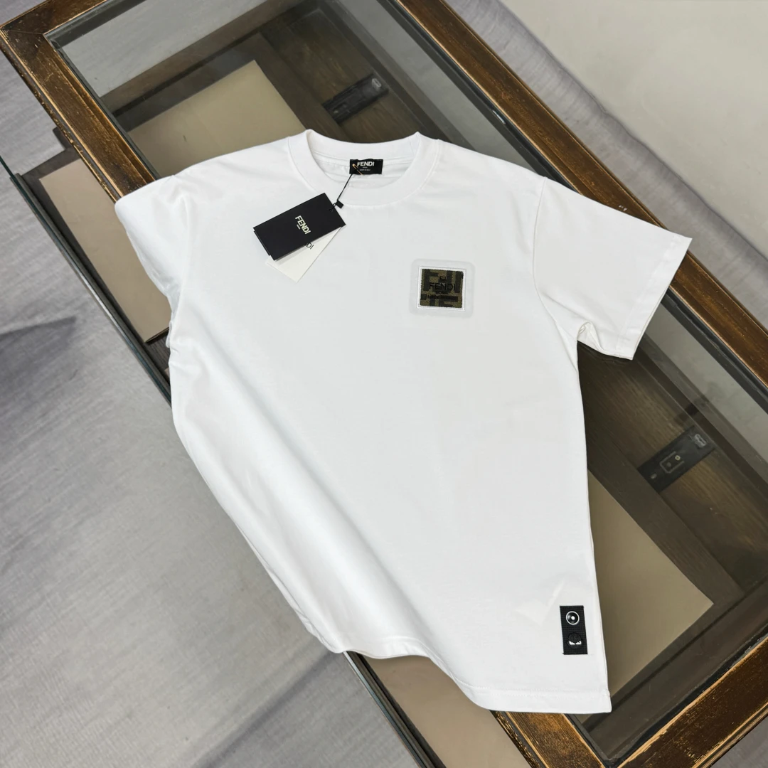 Fendi T-Shirt — ab2b596a