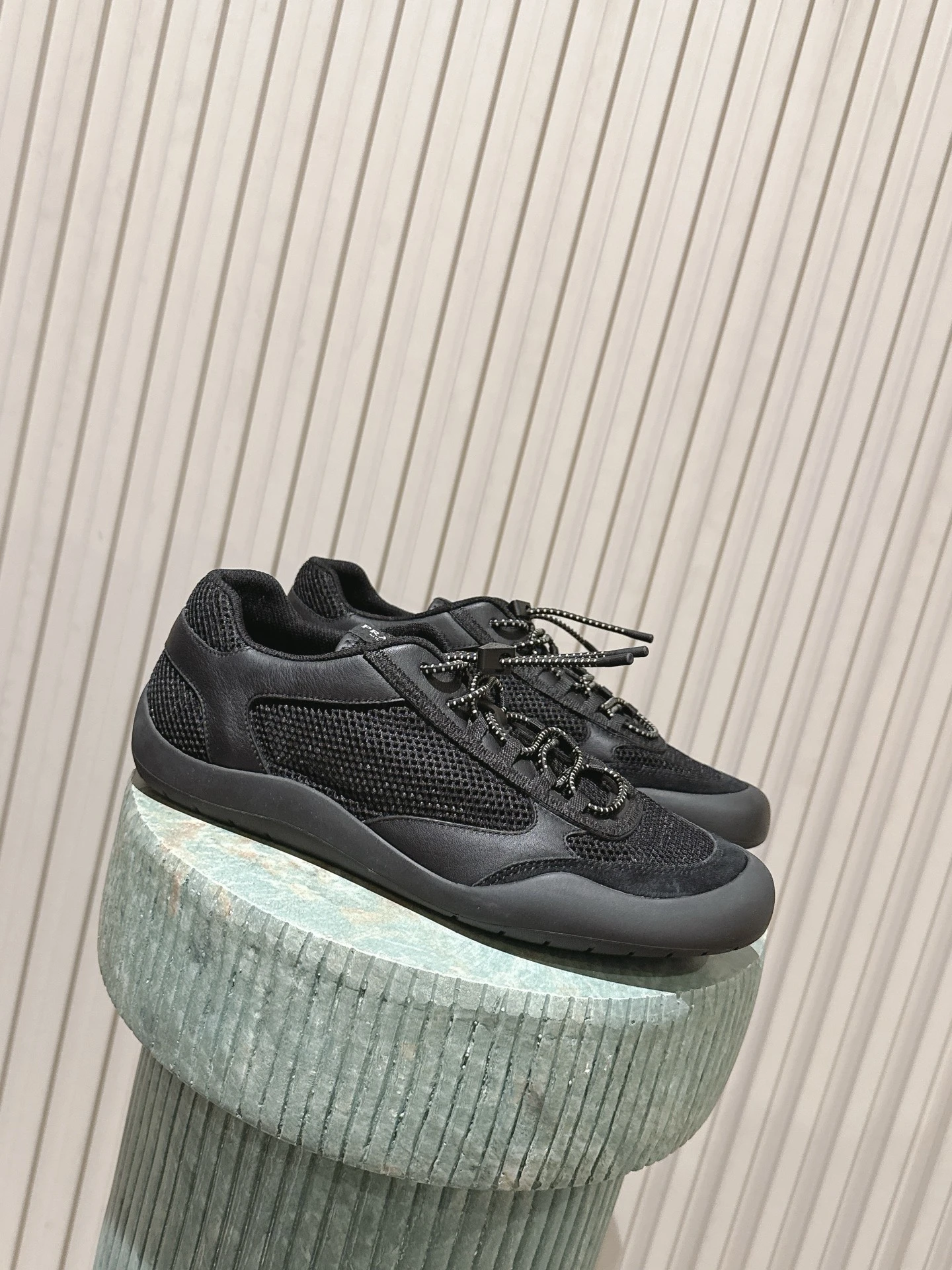 Prada Sneakers — e7628496