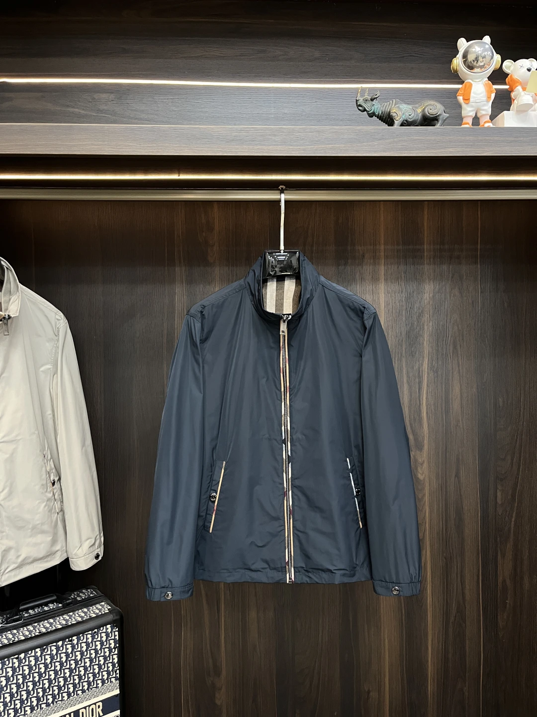 Burberry Jackets — 86b2370e