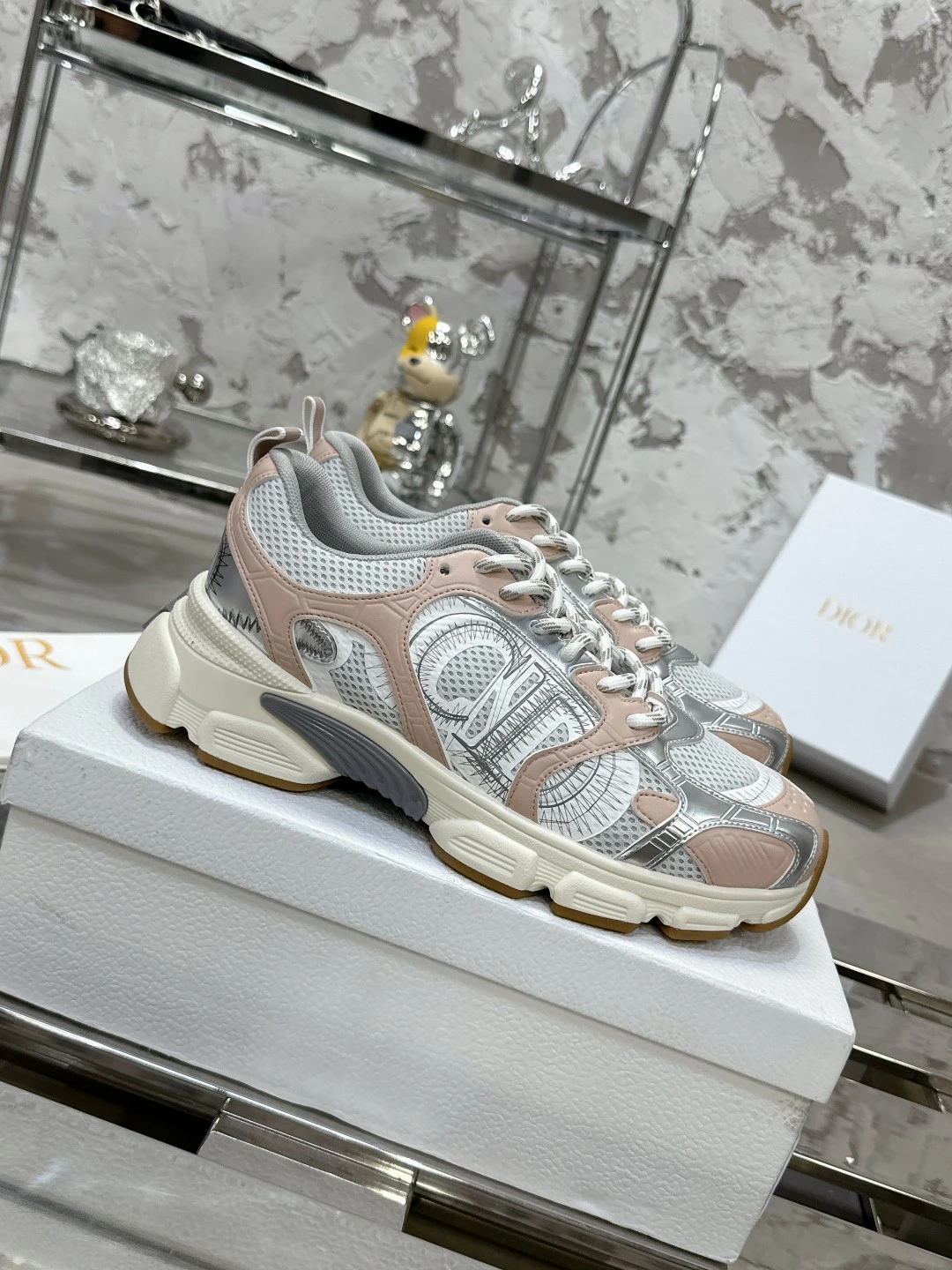 Dior Sneakers — 1b8d623f