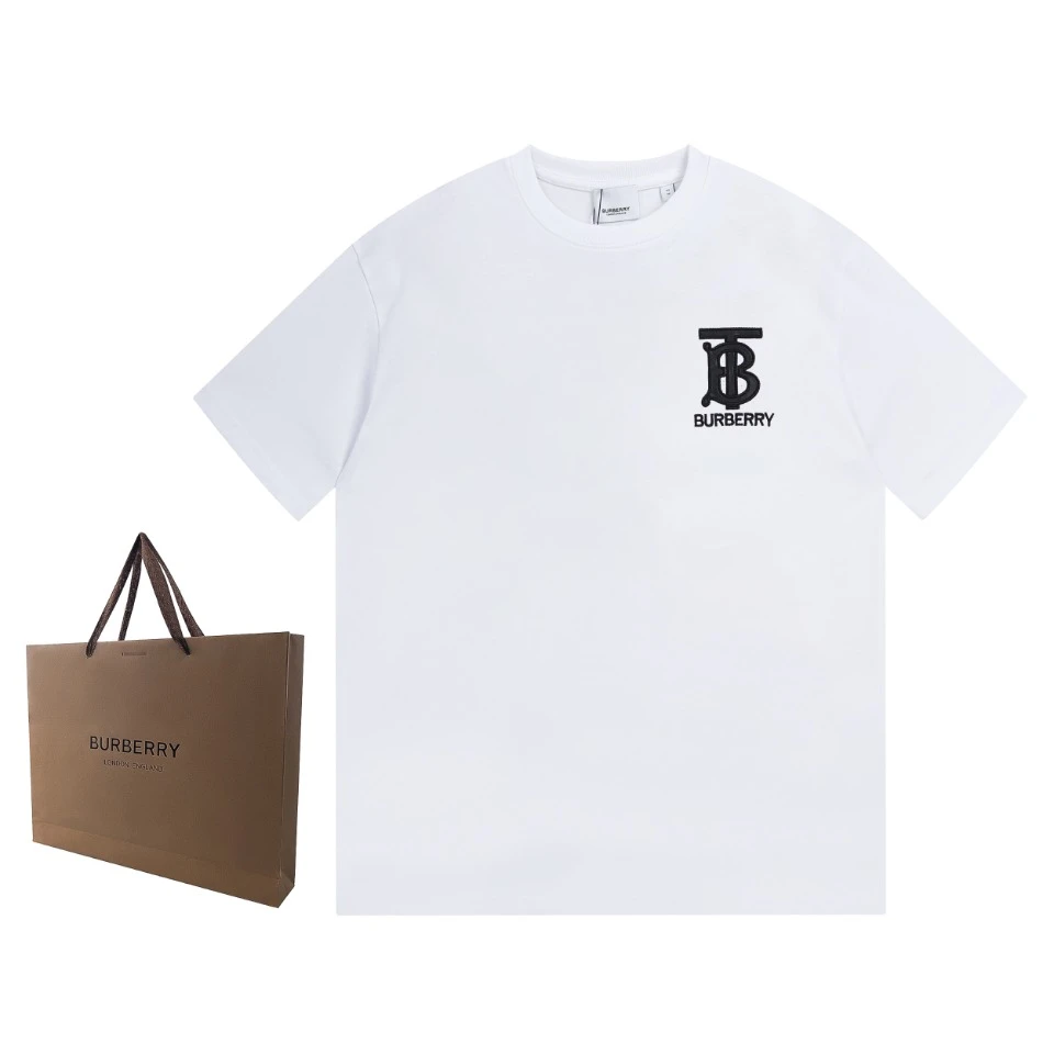 Burberry T-Shirt — 710d4231