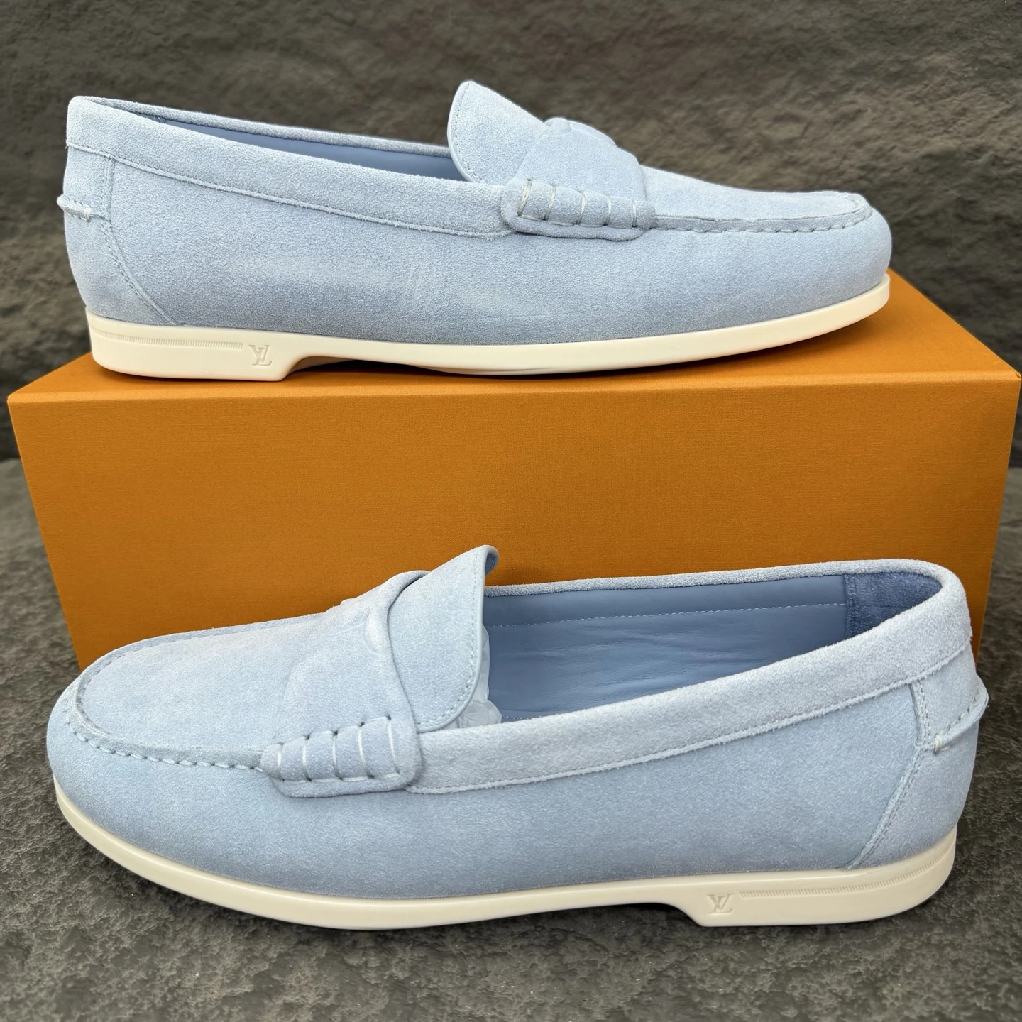 Louis Vuitton Loafers — 841f8b27