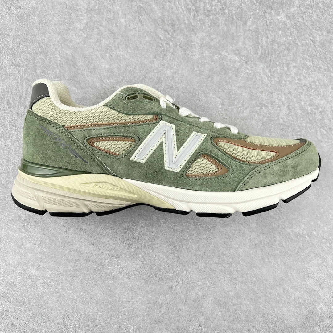 New Balance Sneakers — c02b9d6d