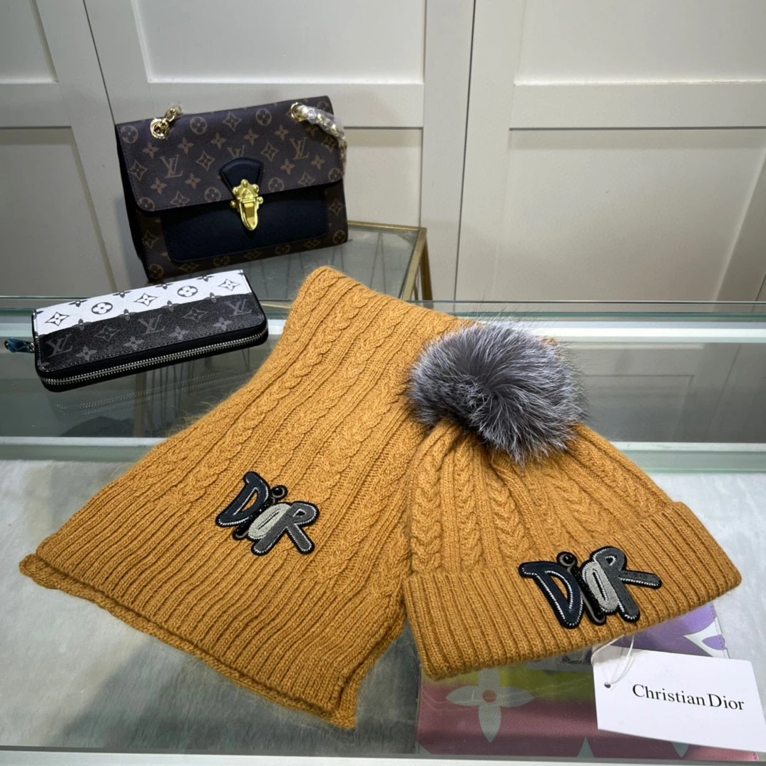 Dior Hat — aad7a16f