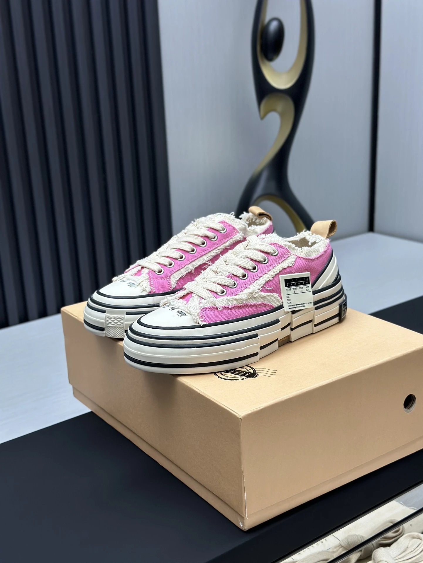 XVESSEL Sneakers — b9a987da