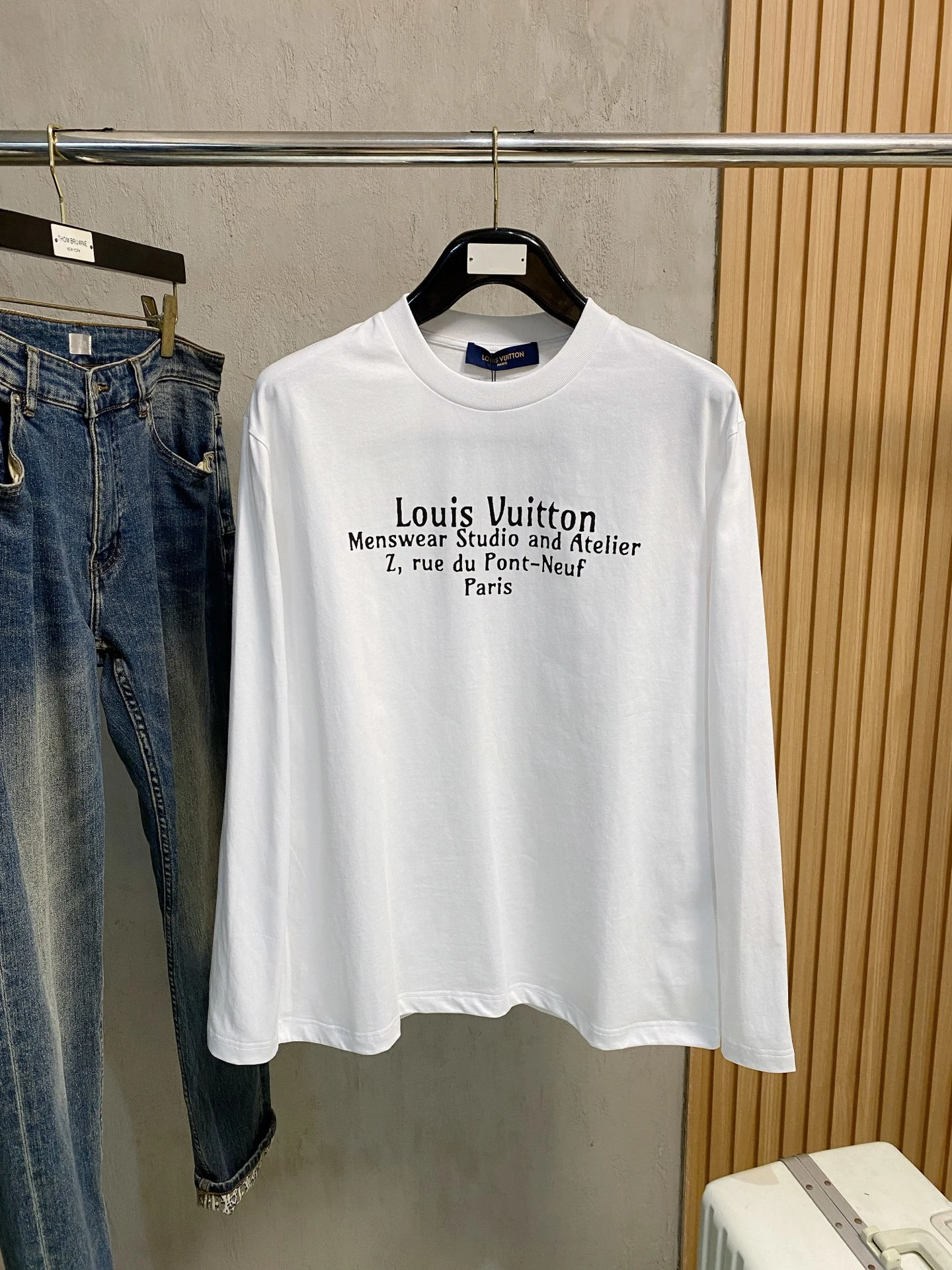 Louis Vuitton T-Shirt — 20eccd3d