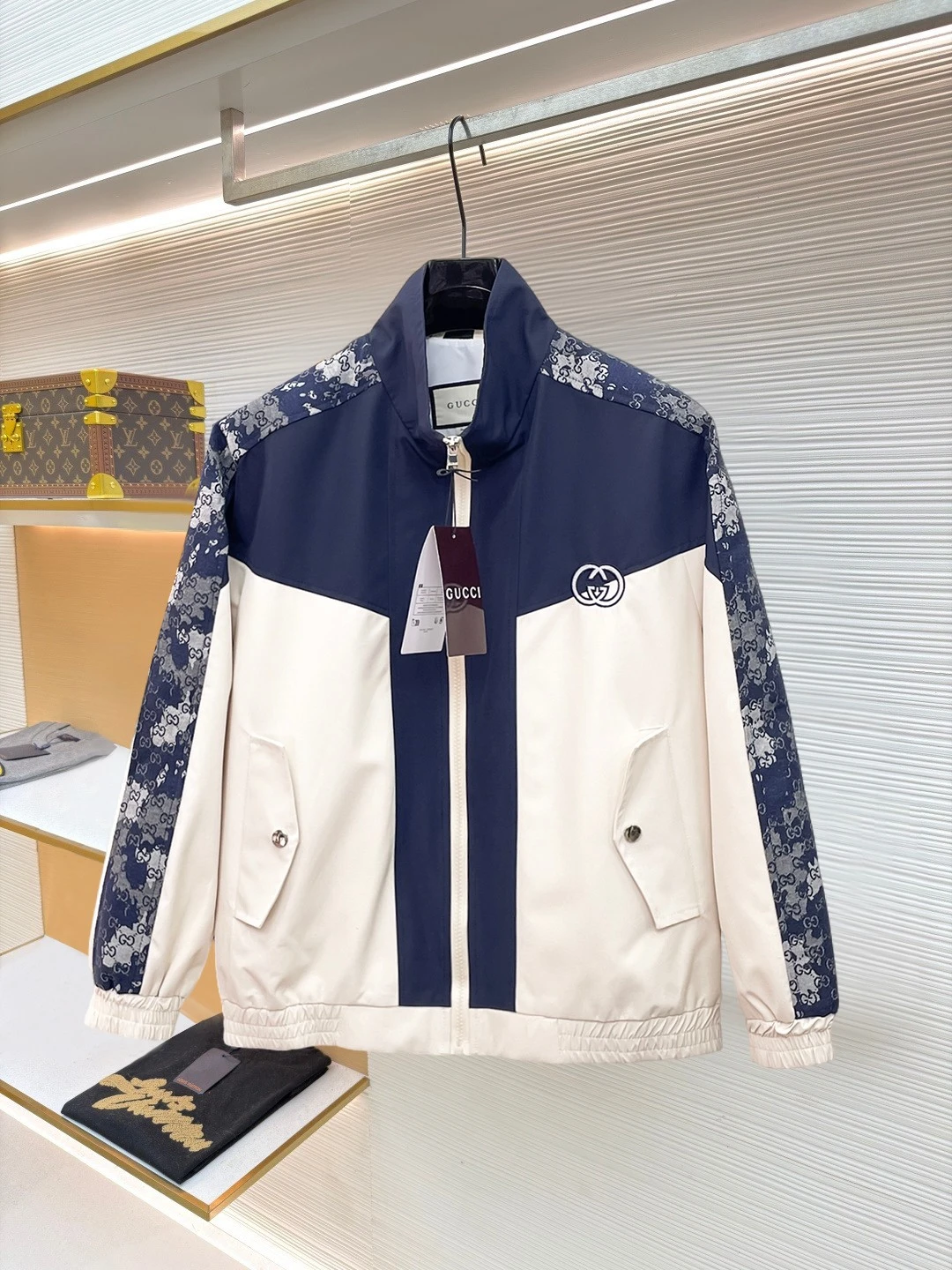 Gucci Jackets — 01f95a5e