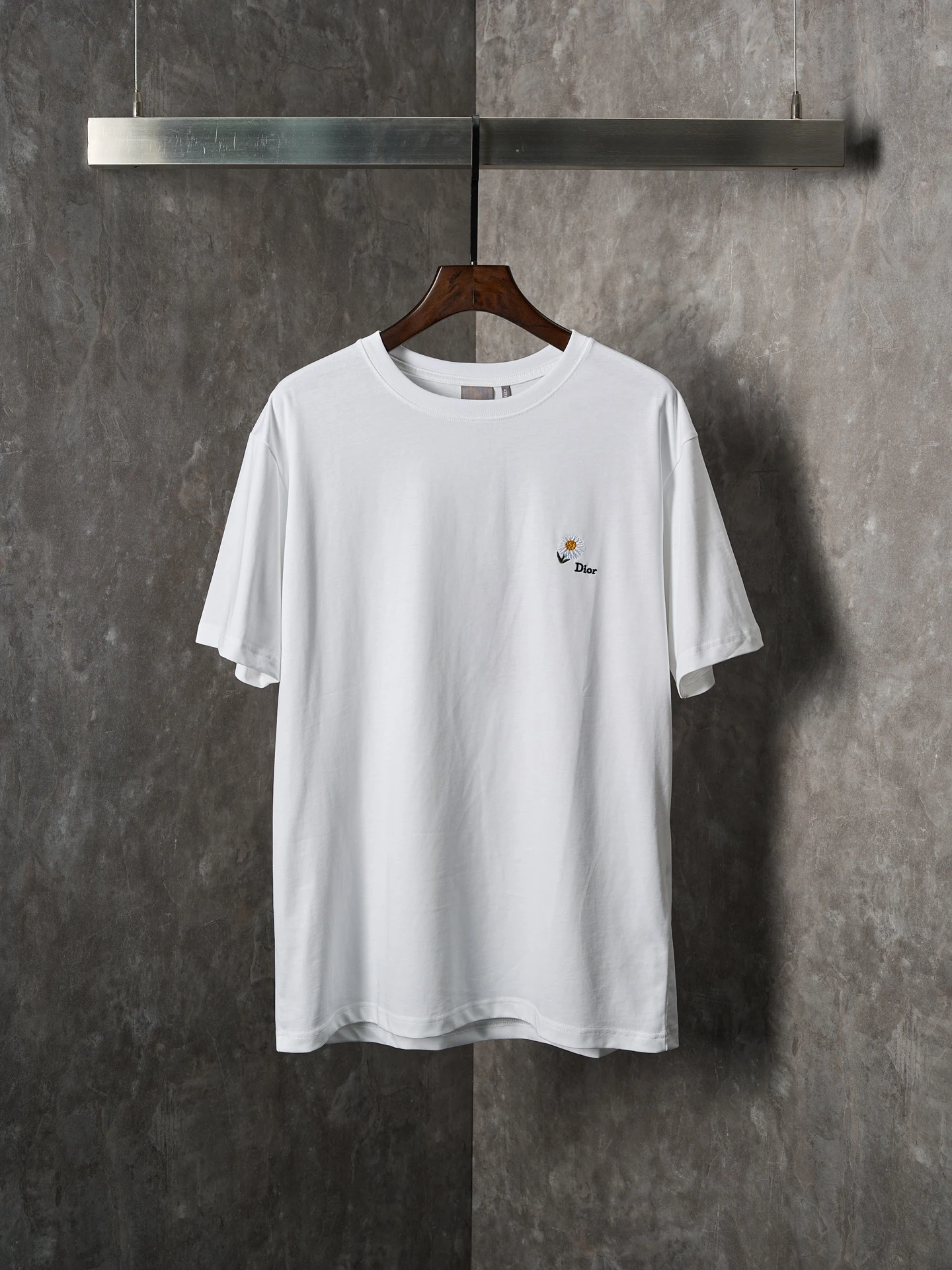 Dior T-Shirt — 42247751