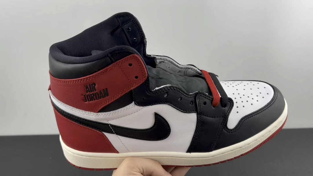 Nike Shoes — fc85ec6f