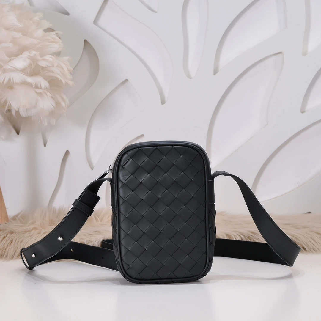 Bottega Veneta Bag — 43e2e192