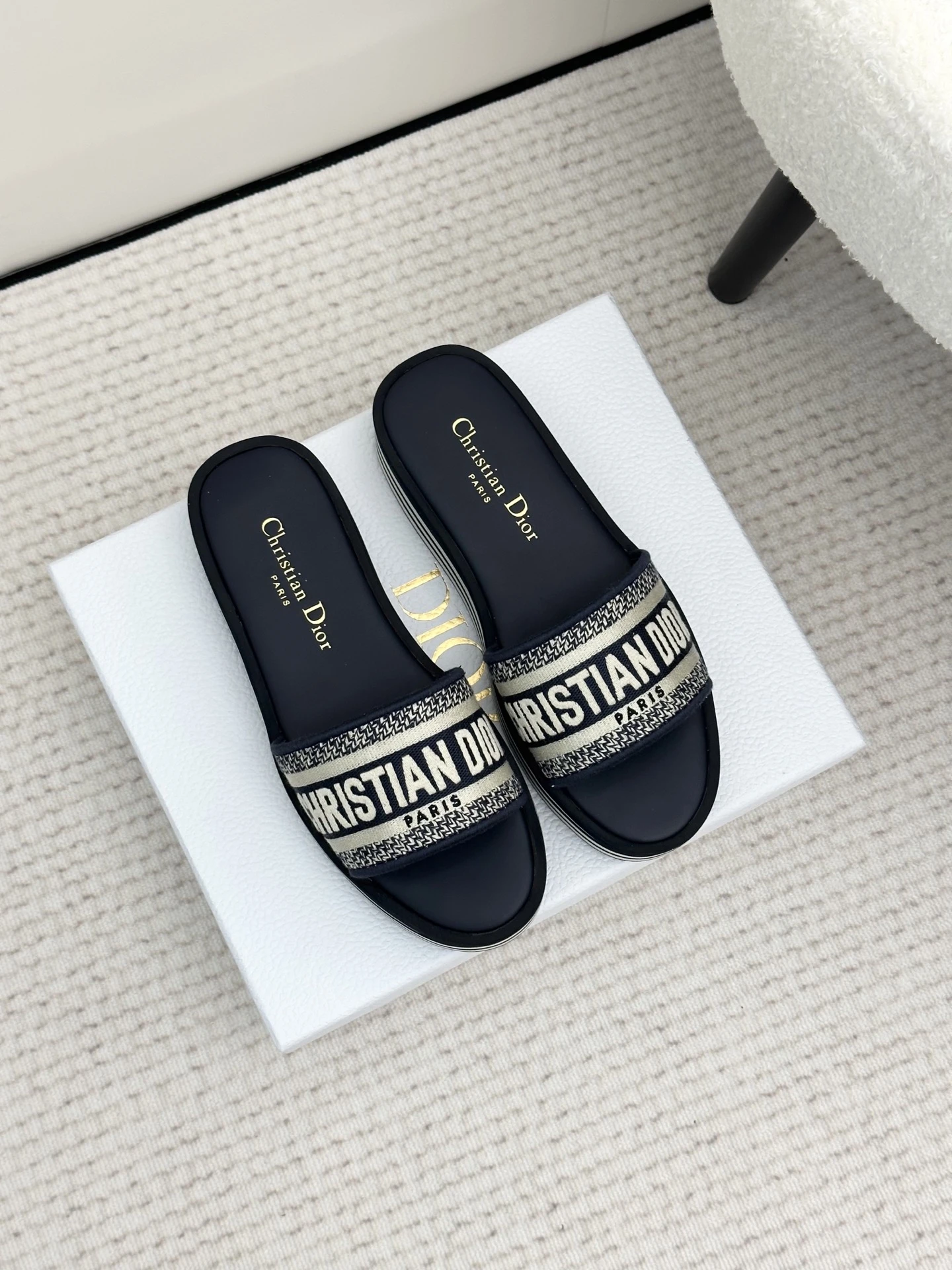 Dior Slippers — 5f6af48e