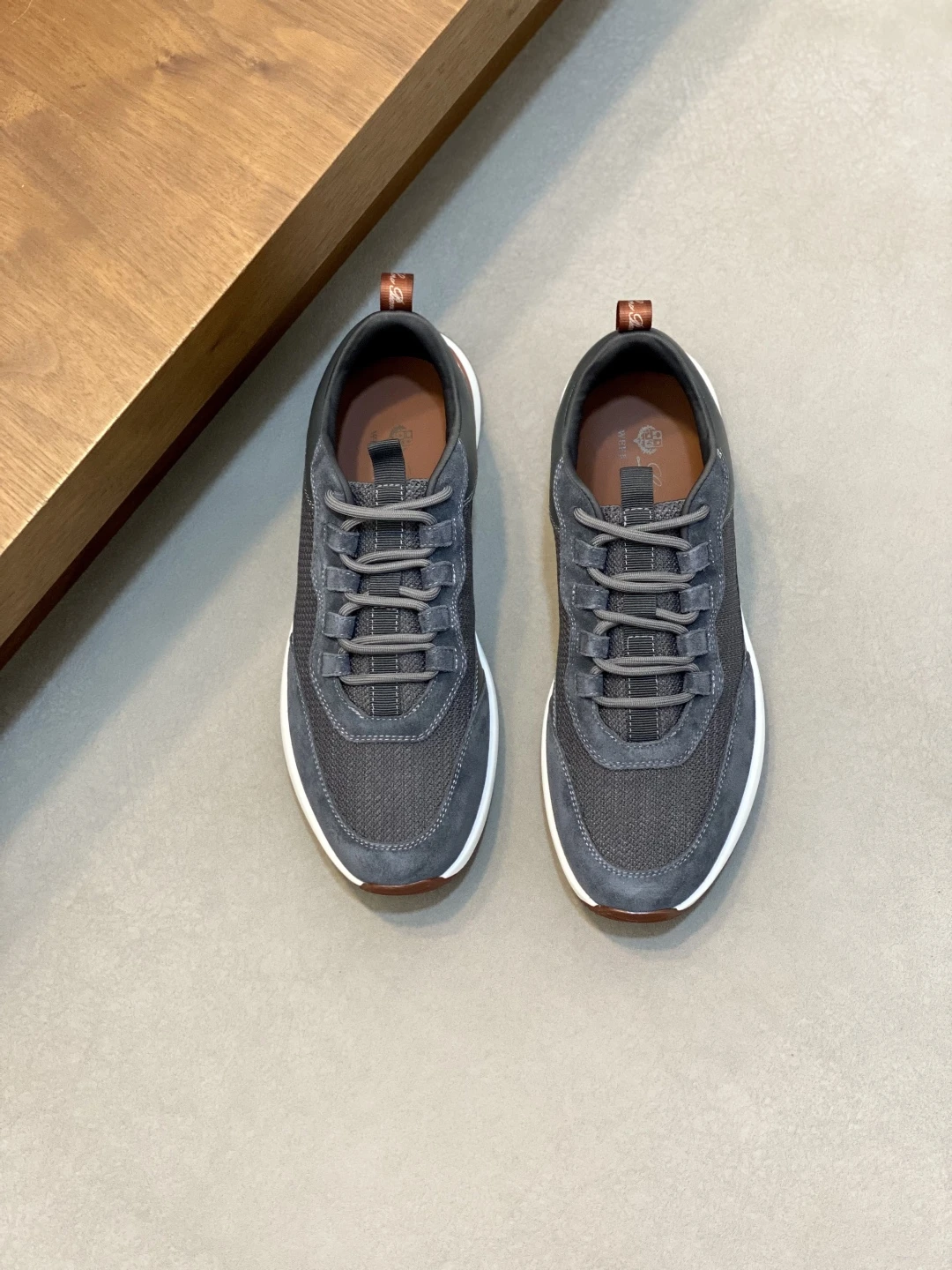 Loro Piana Sneakers — c91a8d5e