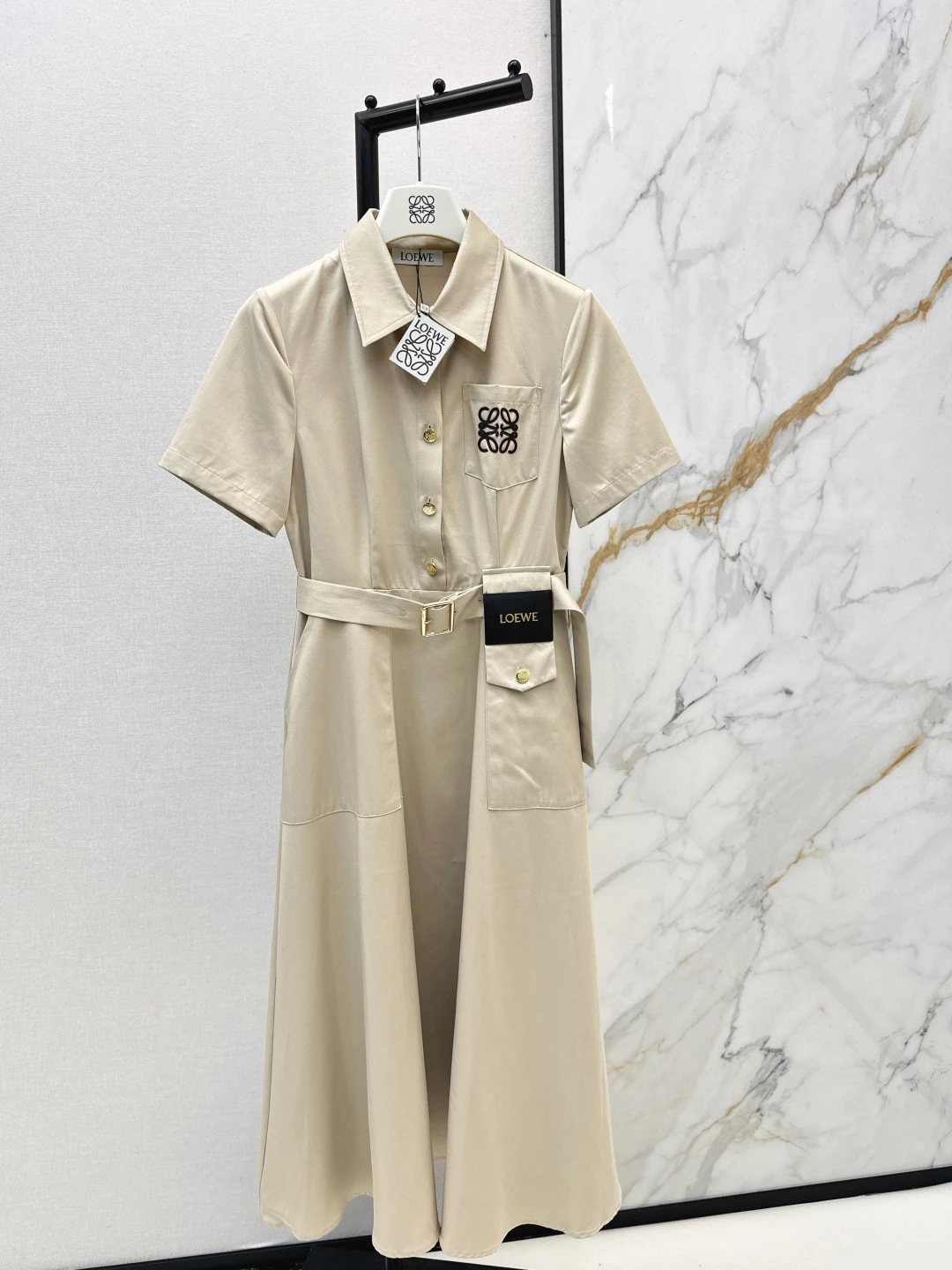Dresses — 4251a31e
