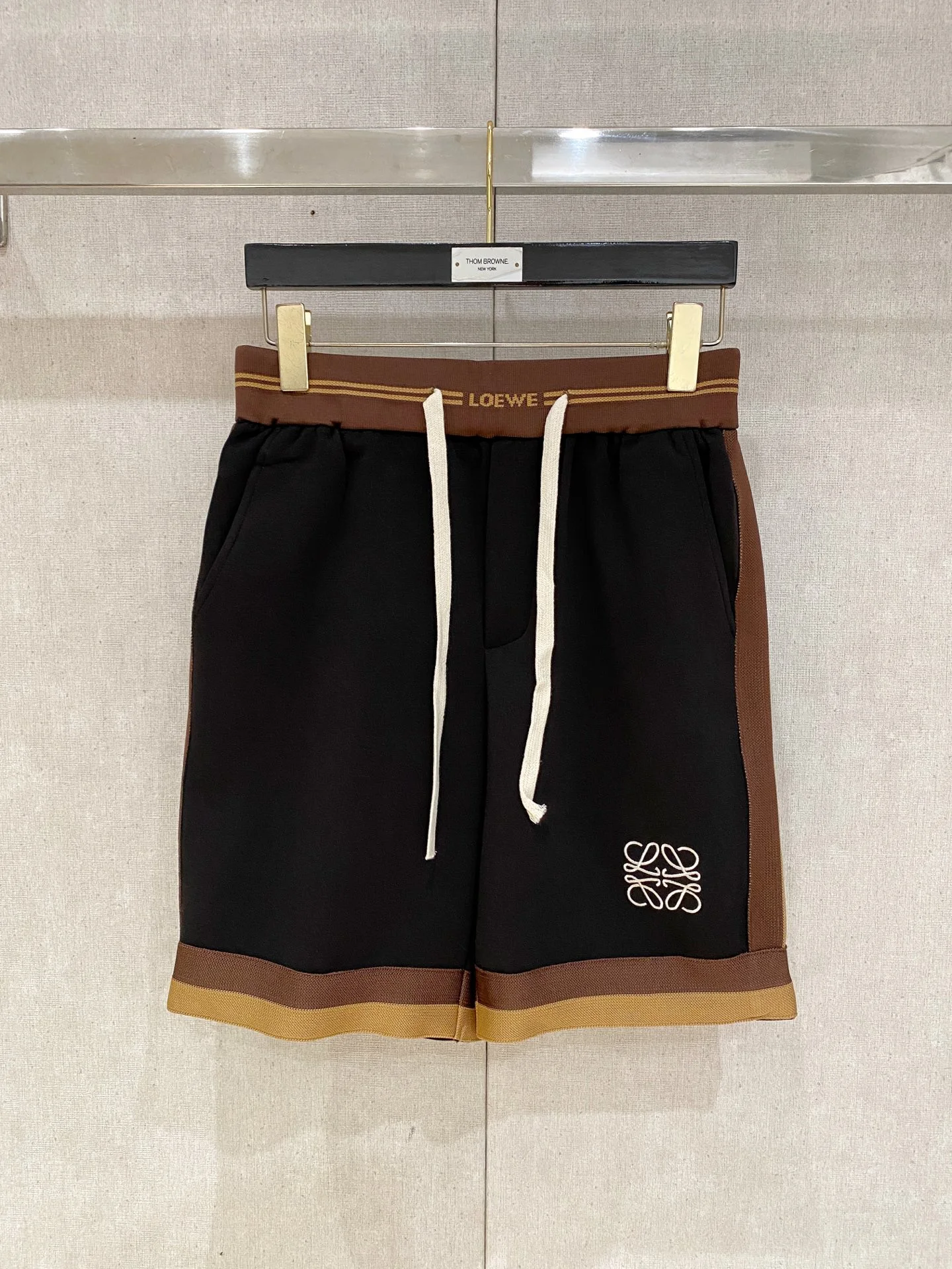 Loewe Shorts — 553779e7