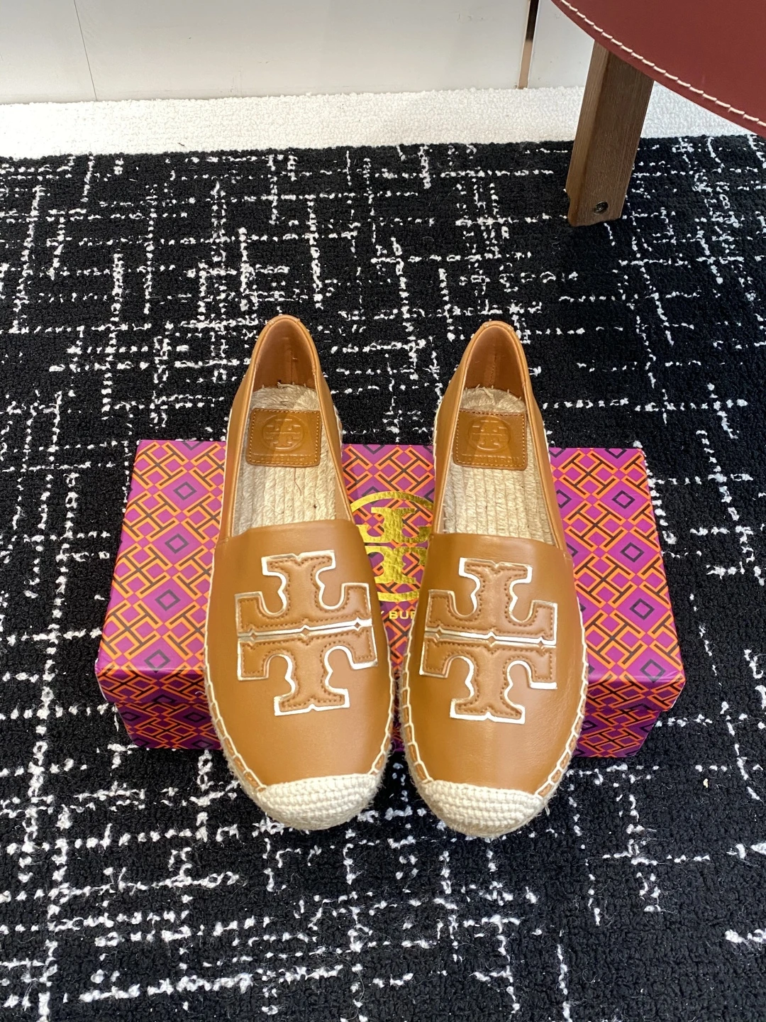 Tory Burch Shoes — bcb7c437