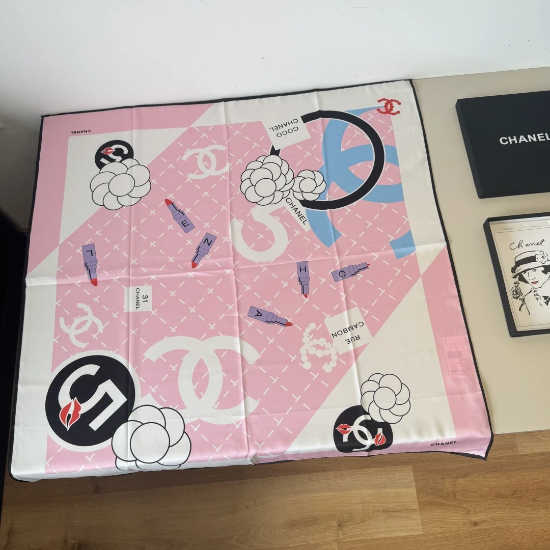 Chanel Scarves — febc036d