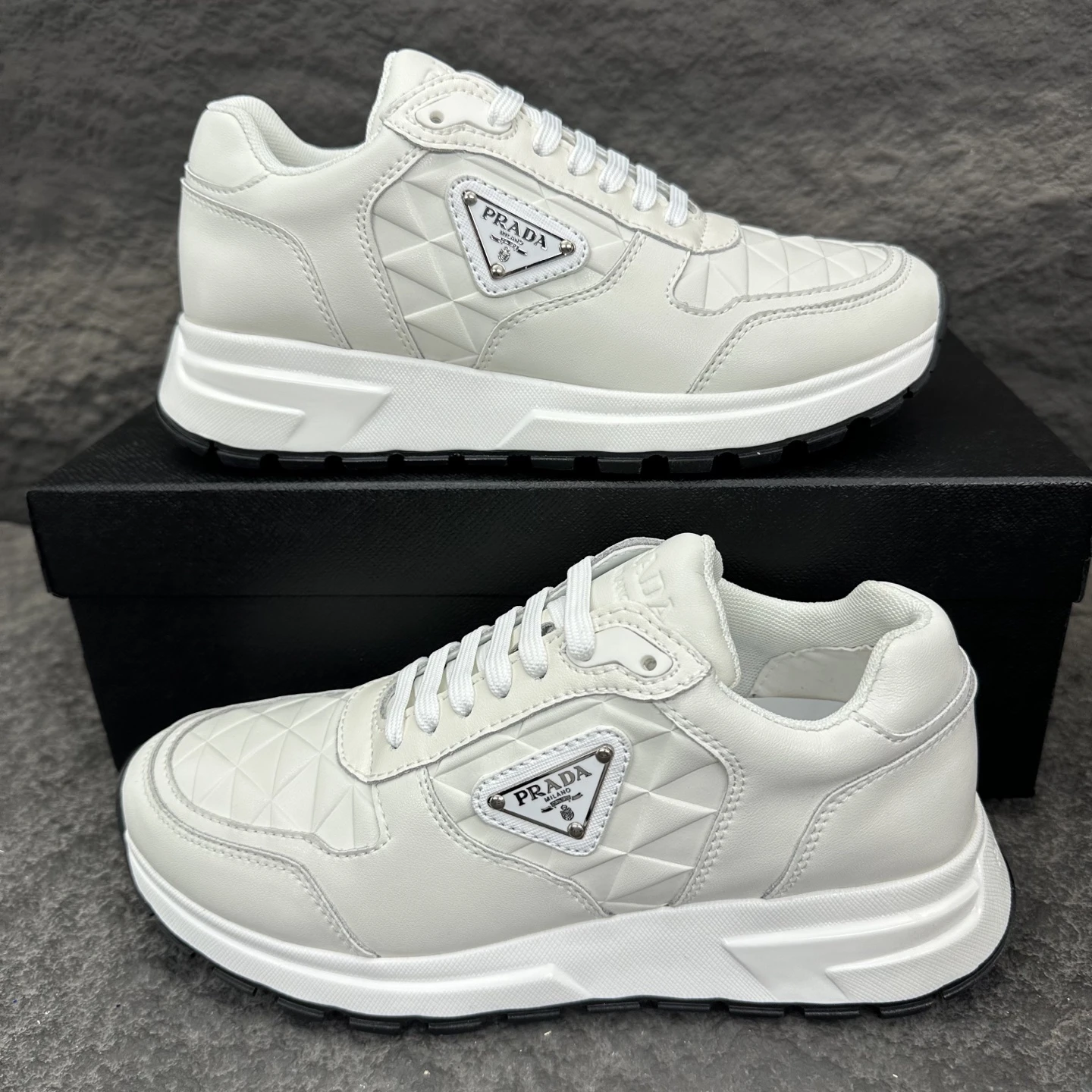 Prada Sneakers — 93db8508
