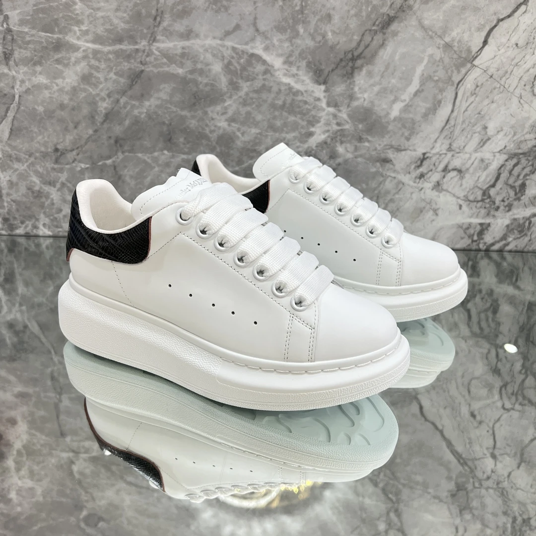 Alexander McQueen Sneakers — fe6edcad