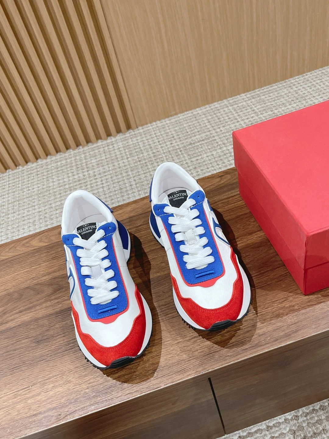 Valentino Sneakers — 0dbffc0a