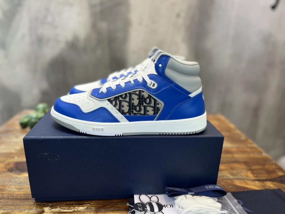 Dior Sneakers — d115907e