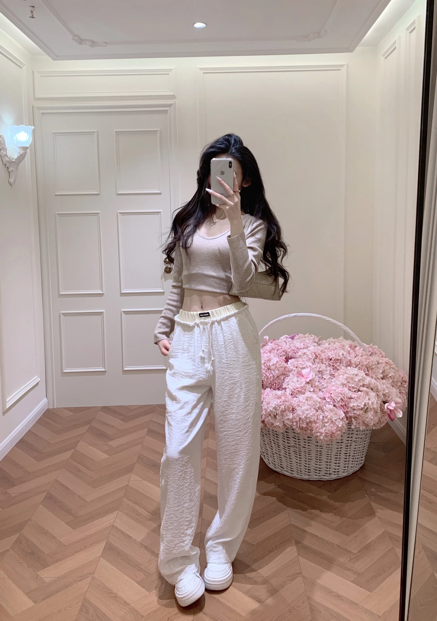 Trousers — d7cb6c6f