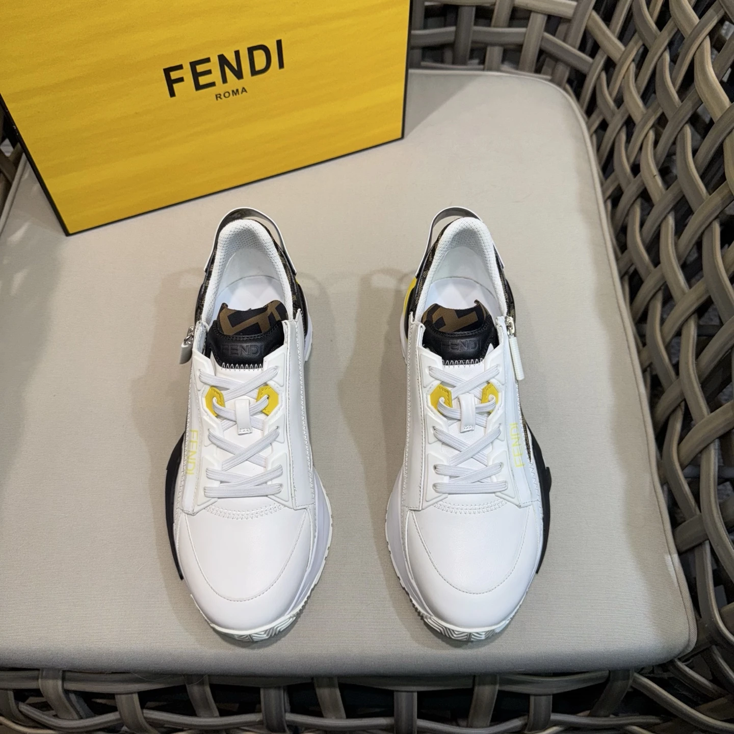 Fendi Sneakers — e5463a61